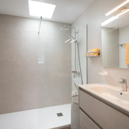 Serena 38 - Heated Pool, Sea Views, Ac, High Speed Internet