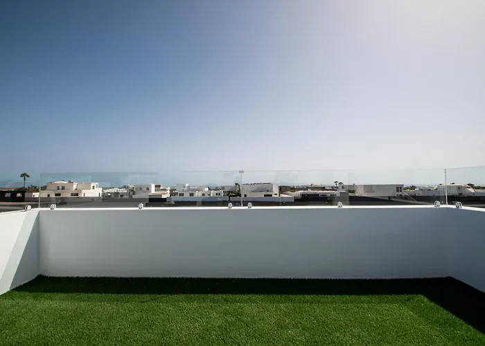 Serena 38 - Heated Pool, Sea Views, Ac, High Speed Internet Villa Playa Blanca (Lanzarote)