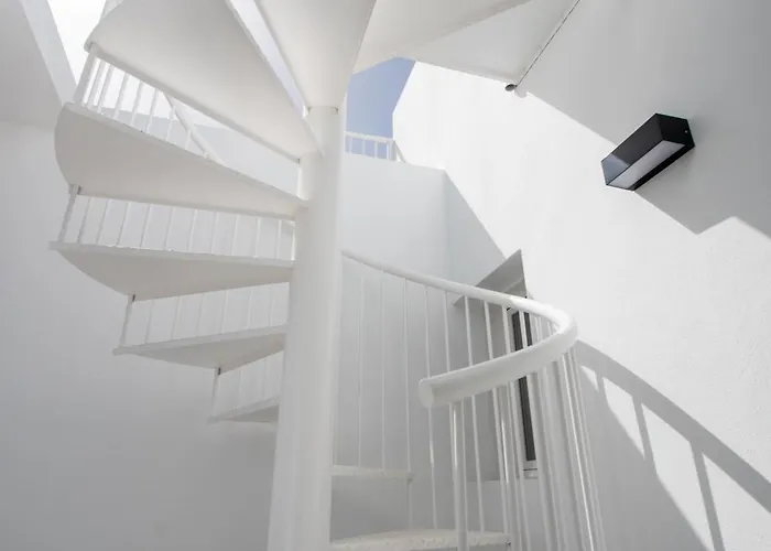 Villa Serena 38 - Heated Pool, Sea Views, Ac, High Speed Internet *