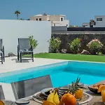 فيلة Serena 38 - Heated Pool, Sea Views, Ac, High Speed Internet